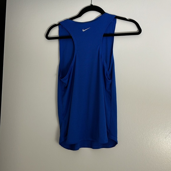 Nike dri-fit tank top - Picture 4 of 4